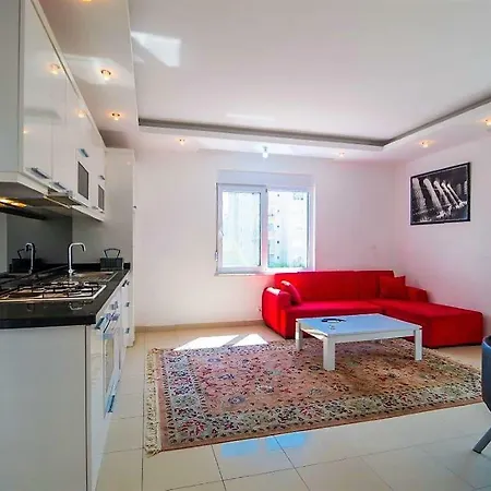 Best 12 Apartman *